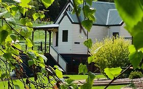 Maple Ridge Cottages